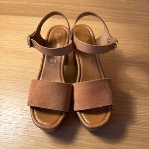 Seychelles Manila Platform Wood Sandals Brown Tan Cognac Suede Size 8